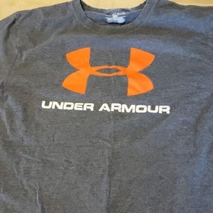 Under armour tshirt